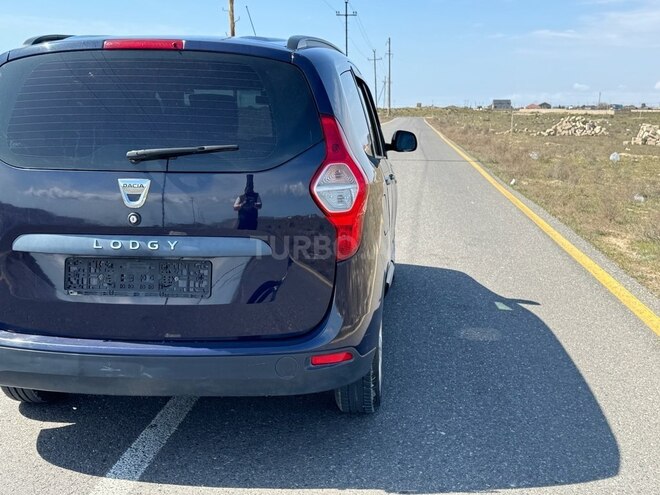 Dacia Lodgy 2016, 249,000 km - 1.5 л - Bakı