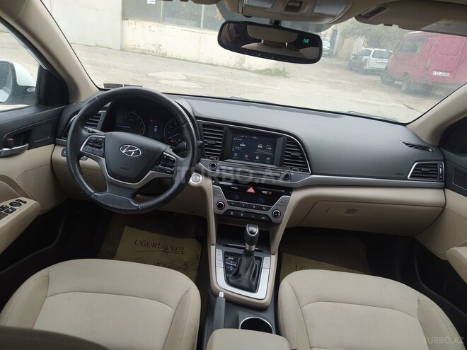 Hyundai Elantra 2017, 73,682 km - 2.0 л - Bakı