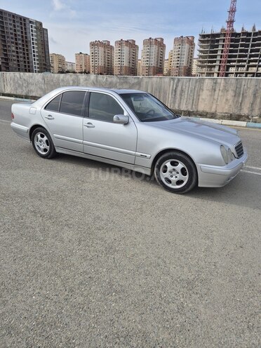 Mercedes E 200 2000, 570,000 km - 2.0 л - Bakı