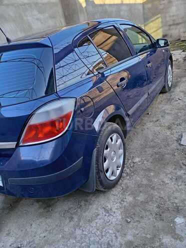 Opel Astra 2004, 28,000 km - 1.4 l - Salyan