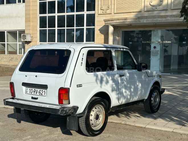 LADA (VAZ) Niva 2006, 150,000 km - 1.7 л - Salyan