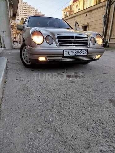 Mercedes E 230 1996, 398,000 km - 2.3 л - Bakı