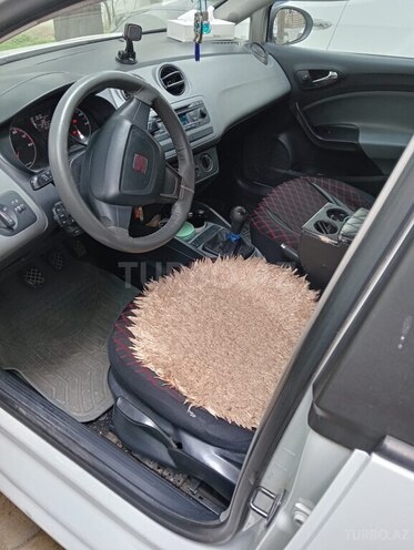 SEAT Ibiza 2013, 222,000 km - 1.4 l - Bakı