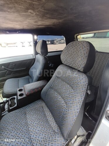 LADA (VAZ) Niva 2007, 217,000 km - 1.7 l - Quba