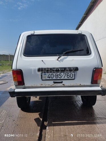 LADA (VAZ) Niva 2007, 217,000 km - 1.7 l - Quba