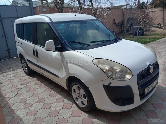Fiat Doblo 2010, 378,000 km - 1.3 л - Bakı