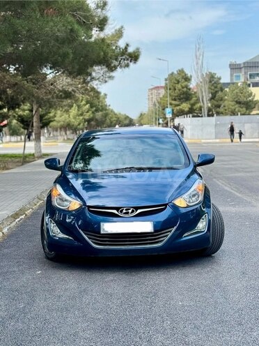 Hyundai Elantra 2015, 74,000 km - 1.8 л - Bakı