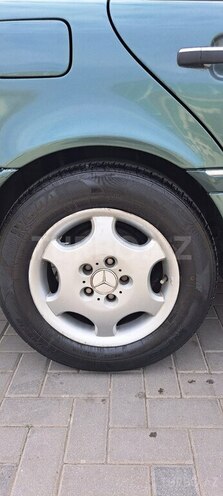 Mercedes C 220 1994, 482,000 km - 2.2 л - Yevlax