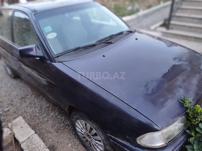 Opel Astra 1994, 353,000 km - 1.8 l - Bakı