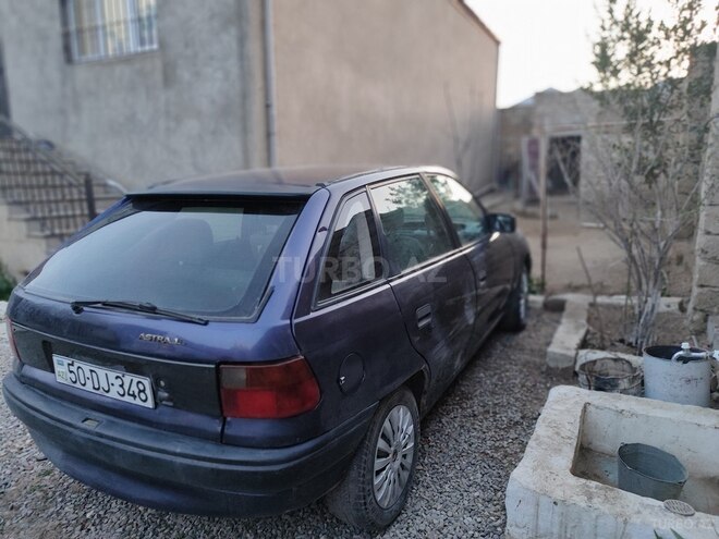 Opel Astra 1994, 353,000 km - 1.8 l - Bakı
