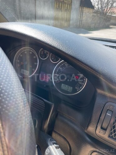 Volkswagen Passat 2002, 361,000 km - 1.8 l - İsmayıllı