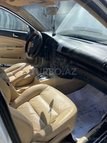 Volkswagen Passat 2002, 361,000 km - 1.8 l - İsmayıllı
