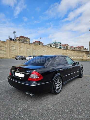 Mercedes E 250 2007, 327,000 km - 2.5 l - Bakı