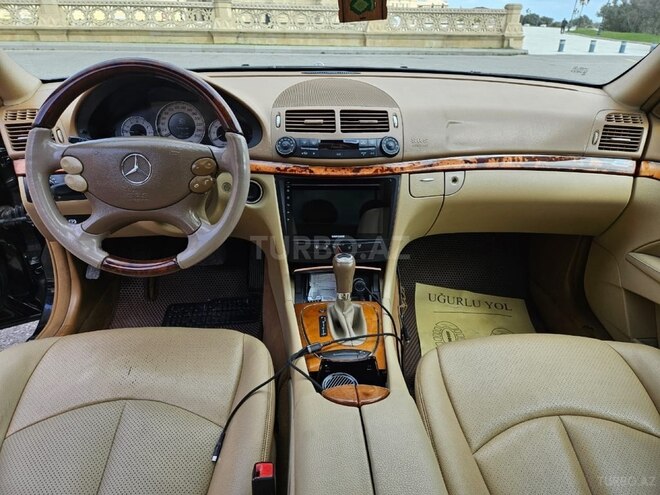 Mercedes E 250 2007, 327,000 km - 2.5 l - Bakı