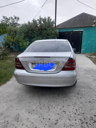 Mercedes C 220 d 2003, 300,000 km - 2.2 l - Bakı