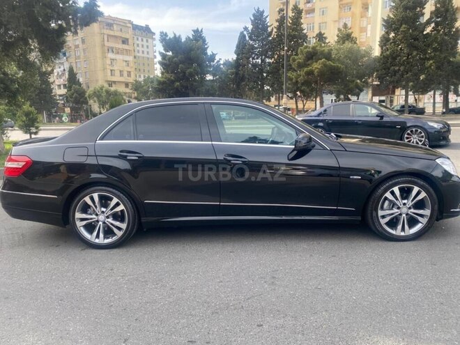 Mercedes E 220 d 2011, 245,251 km - 2.2 l - Bakı