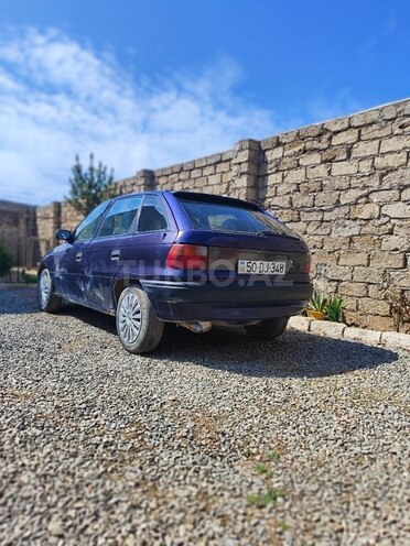 Opel Astra 1994, 353,000 km - 1.8 l - Bakı