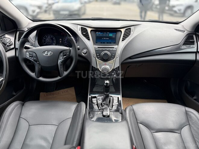 Hyundai Grandeur-19