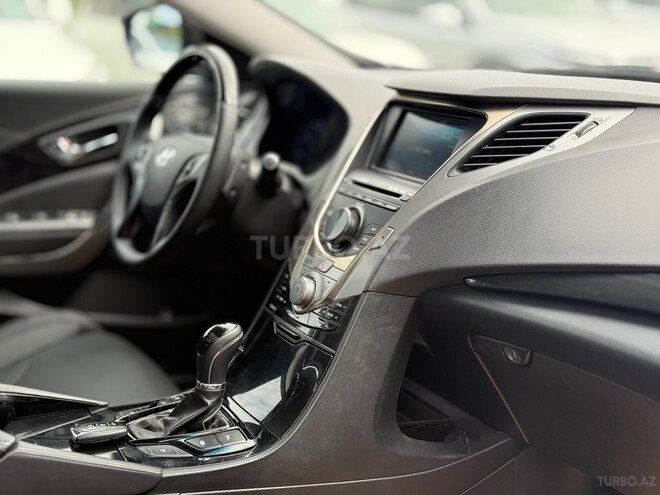 Hyundai Grandeur-16