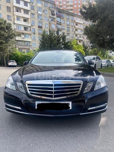 Mercedes E 220 d 2011, 245,251 km - 2.2 l - Bakı