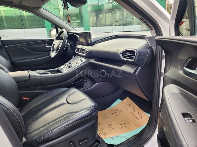 Hyundai Santa Fe-21