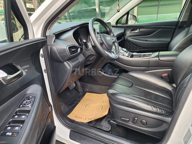 Hyundai Santa Fe-23