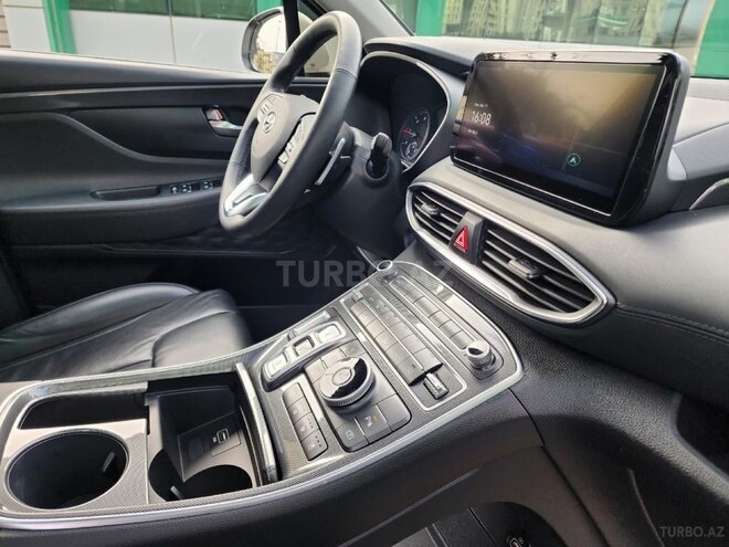 Hyundai Santa Fe-19