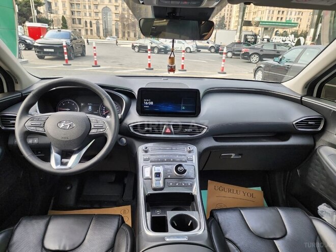 Hyundai Santa Fe-17