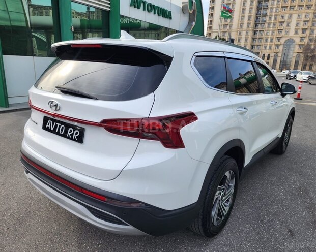 Hyundai Santa Fe-6