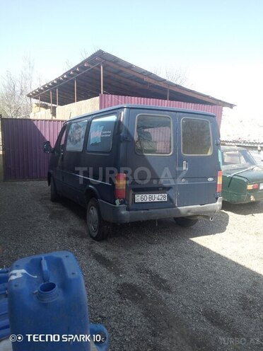 Ford Transit 1997, 320,000 km - 2.0 л - Tovuz