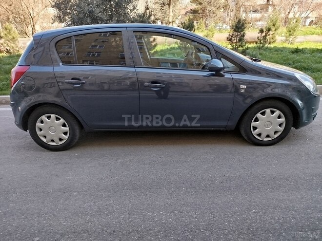 Opel Corsa 2010, 214,000 km - 1.3 л - Bakı