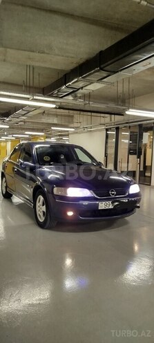 Opel Vectra 1999, 285,675 km - 1.6 l - Gəncə