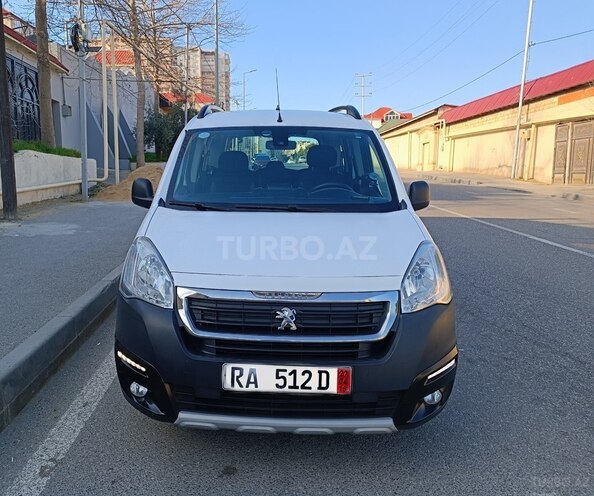 Peugeot  2017, 162,000 km - 1.6 l - Bakı