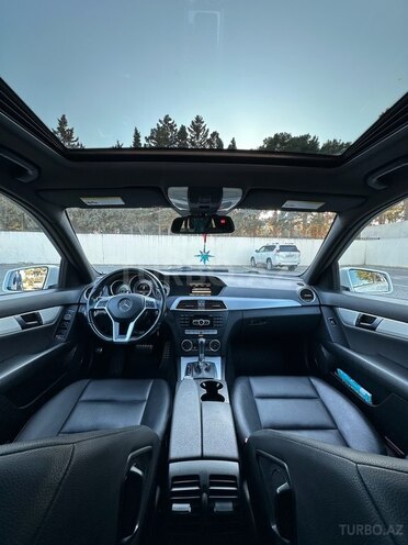 Mercedes C 250-10