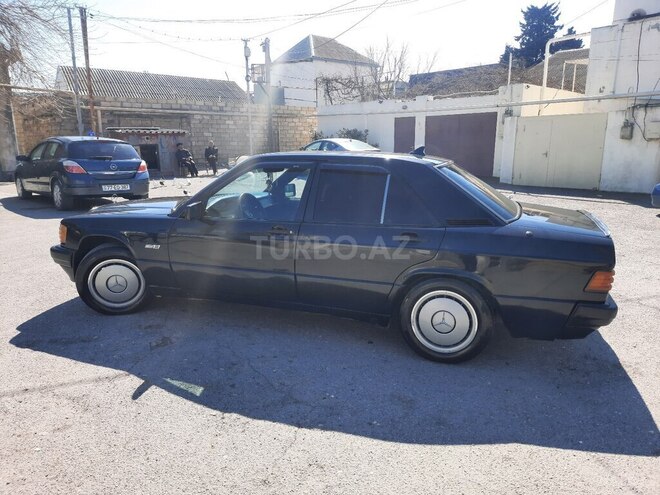 Mercedes 190 1991, 217,000 km - 2.0 л - Bakı