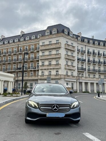 Mercedes E 200 2019, 164,500 km - 2.0 l - Bakı