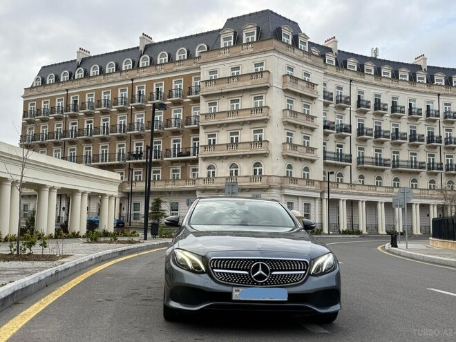 Mercedes E 200 2019, 164,500 km - 2.0 l - Bakı
