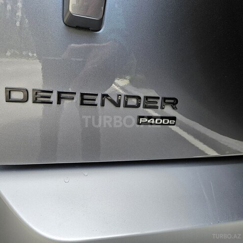Land Rover Defender 2023, 32,071 km - 2.0 l - Bakı