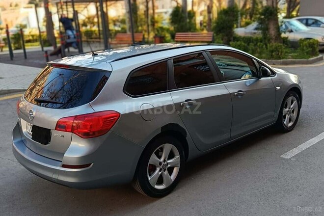 Opel Astra 2012, 310,000 km - 1.3 l - Bakı