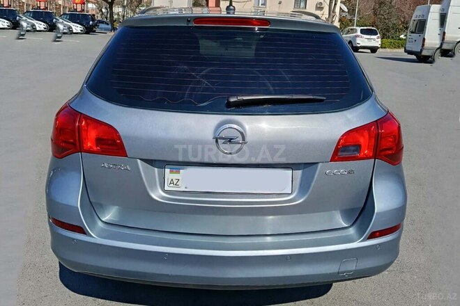 Opel Astra 2012, 310,000 km - 1.3 l - Bakı