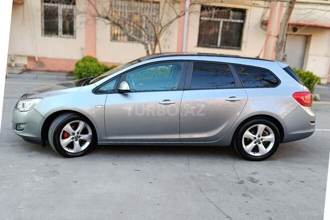 Opel Astra 2012, 310,000 km - 1.3 l - Bakı