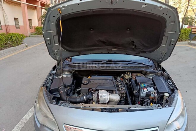 Opel Astra 2012, 310,000 km - 1.3 l - Bakı