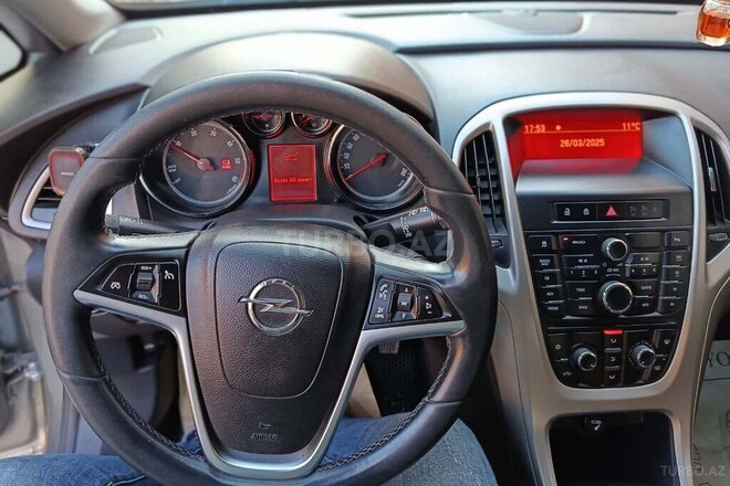Opel Astra 2012, 310,000 km - 1.3 l - Bakı
