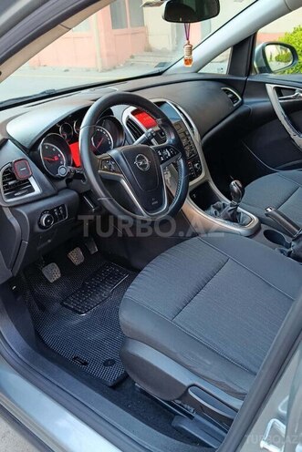 Opel Astra 2012, 310,000 km - 1.3 l - Bakı
