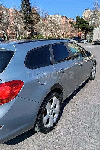 Opel Astra 2012, 310,000 km - 1.3 l - Bakı