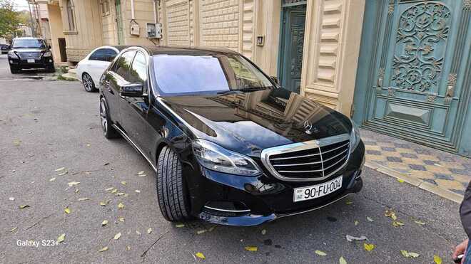 Mercedes E 220 d 2015, 227,000 km - 2.2 l - Bakı