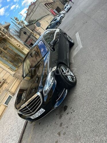 Mercedes E 220 d 2015, 227,000 km - 2.2 l - Bakı