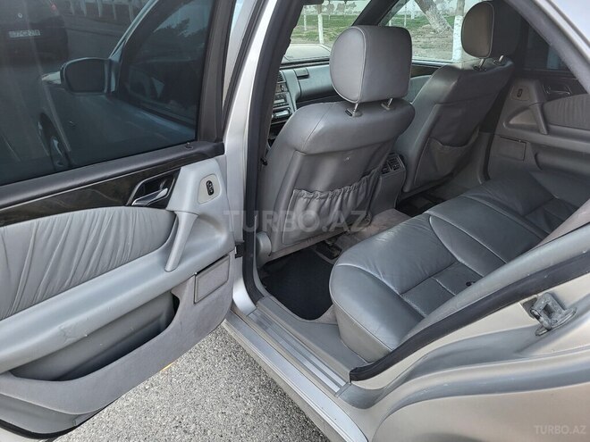 Mercedes E 240 1998, 325,632 km - 2.4 l - Sumqayıt