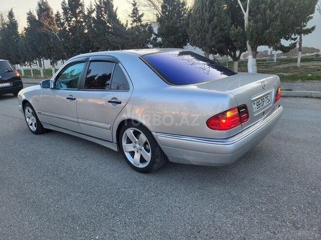 Mercedes E 240 1998, 325,632 km - 2.4 l - Sumqayıt