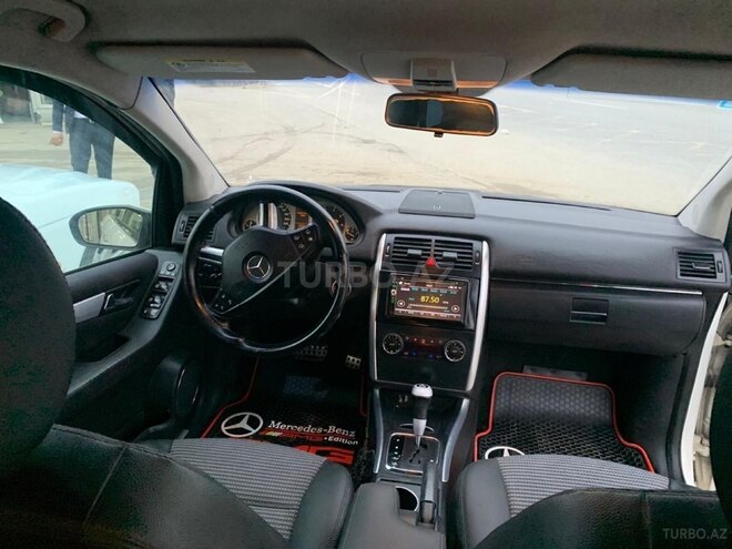 Mercedes B 180 2006, 229,623 km - 2.0 l - Bakı